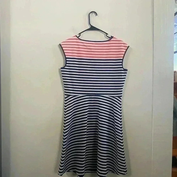 Draper James striped flared dress medium - Picture 3 of 4